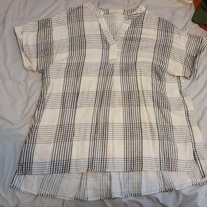 Womans flowy Blouse M